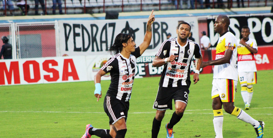 Zamora FC debutó en La Carolina goleando a Tucanes FC